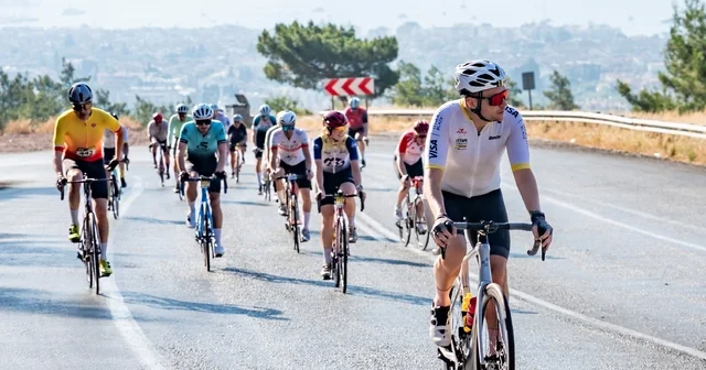 Marmaris te Tour de France tamamlandı 16 ülkeden 700 ü aşkın sporcu pedal çevirdi Muğla Haberleri