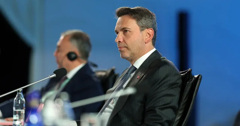 Enerjide 20 milyar dolarlık yeni dönem: Bakan Bayraktar haritayı ilan etti!