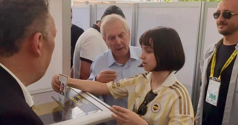 Oy vermeye giden Aziz Yıldırım sitem etti: Rezalet ya