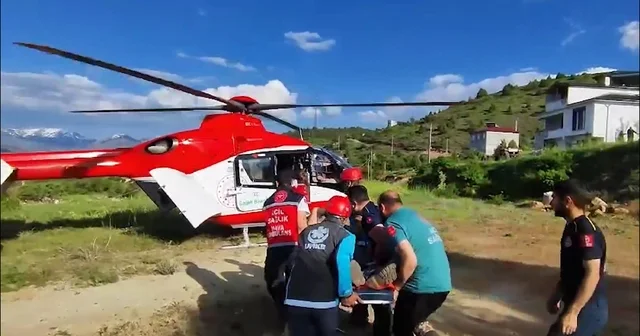 Refahiye de rahatsızlanan kalp hastası, ambulans helikopterle hastaneye ulaştırıldı Erzincan Haberleri