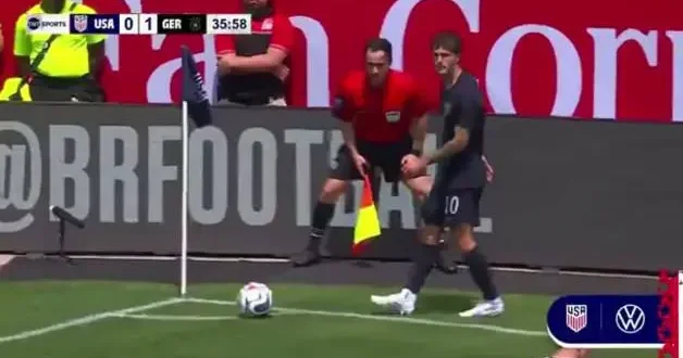 Robinson dan Almanya ya müthiş gol!