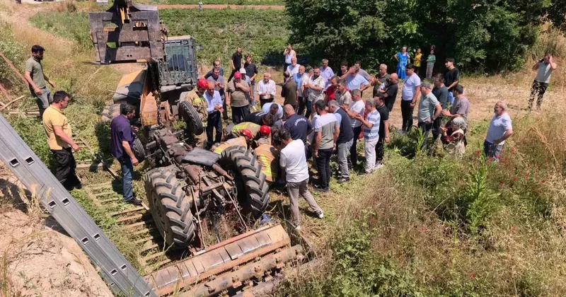 Kontrolden çıkan traktör köprüden aşağı uçtu