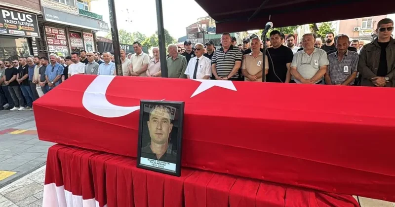 Evinde kalp krizi geçiren polis memuru son yolculuğuna uğurlandı