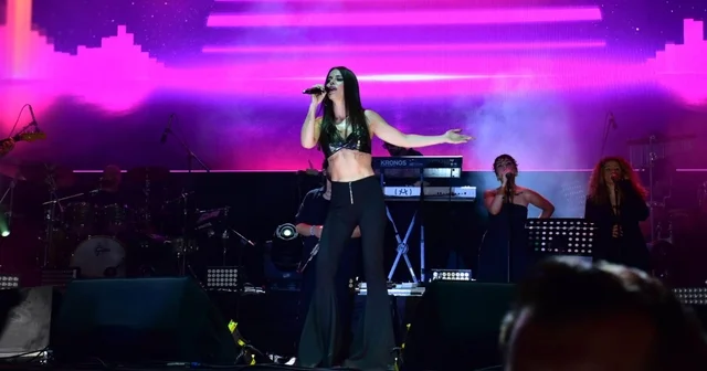 Mut Festivalinde Ceza ve Simge rüzgarı esti Mersin Haberleri