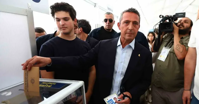 Oyunu kullanan Ali Koç tan camiaya mesaj: Atı alan Üsküdar ı geçti