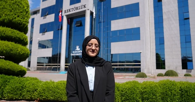 Yemenli ve Haitili öğrenciler Karabük Üniversitesinden bölüm birinciliğiyle mezun oldu Karabük Haberleri Habertürk Yerel Haberler