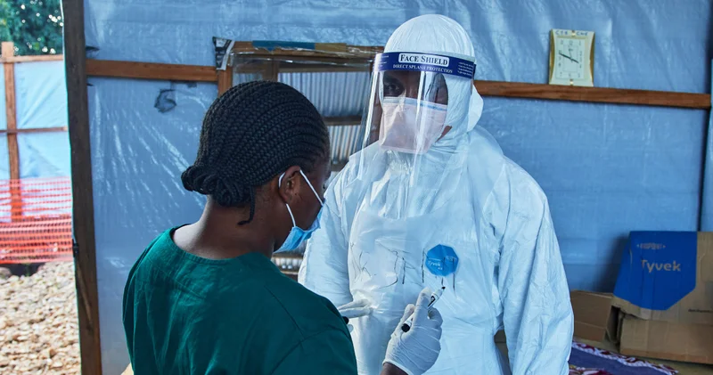 Ebola salgınında vaka sayısı 1561 e yükseldi