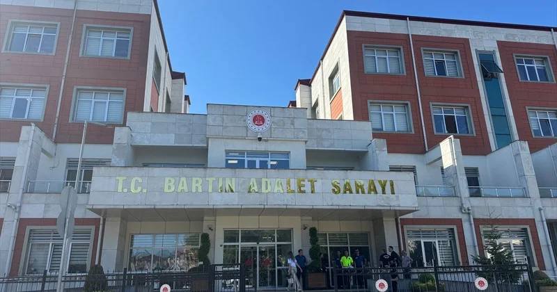 36 kişinin yargılandığı 13 yaşındaki çocuğun istismarı davasında ilk karar