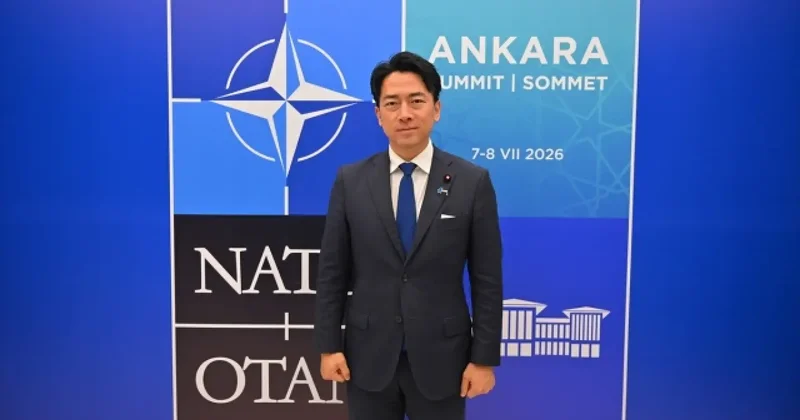 NATO zirvesinde komik an! Japon Bakanı şaşkına çevirdi: Bakın neye benzetti