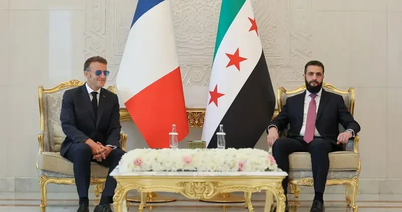 Suriye Cumhurbaşkanı Şara, Fransa Cumhurbaşkanı Macron ile görüştü