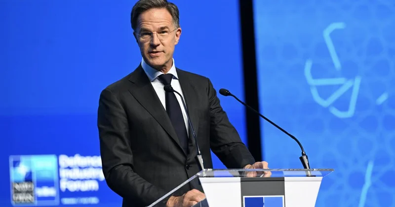 Rutte: 32 ülkenin varlıklarını bir araya getiriyoruz