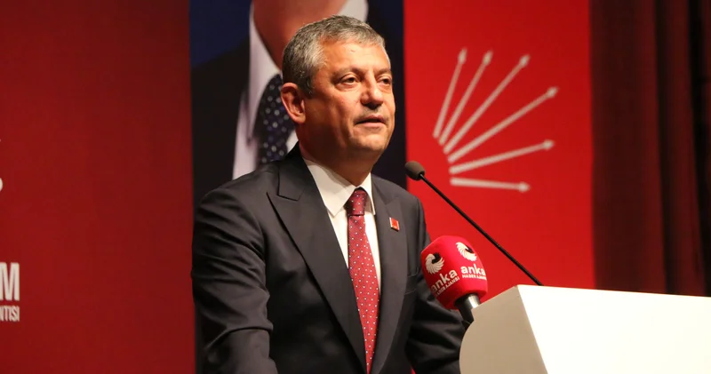 Son dakika: CHP Grup Başkanı Özgür Özel: Partimizi geri almak için sonuna kadar mücadeleyi veriyoruz. Parti çaresiz değil Son dakika haberleri