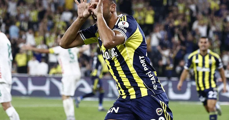 Cenk Tosun yeni takımına imzayı attı