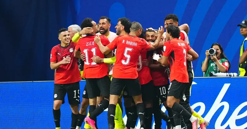 Önceden ayarlanmış diyen yıldız gözyaşları içinde isyan etti! Allah bize yeter