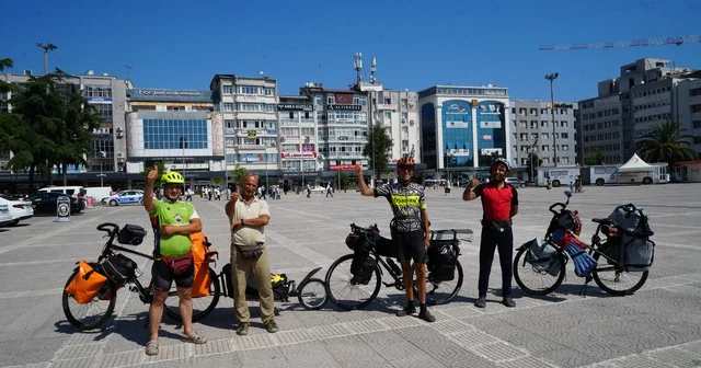 Karadeniz i bisikletle keşfettiler, Türk misafirperverliğine hayran kaldılar Samsun Haberleri Habertürk Yerel Haberler