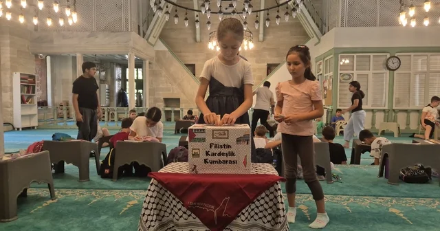 Kumbaradaki birikimlerini Filistin e bağışladılar Minik yüreklerden Filistin e umut eli Tekirdağ Haberleri Habertürk Yerel Haberler