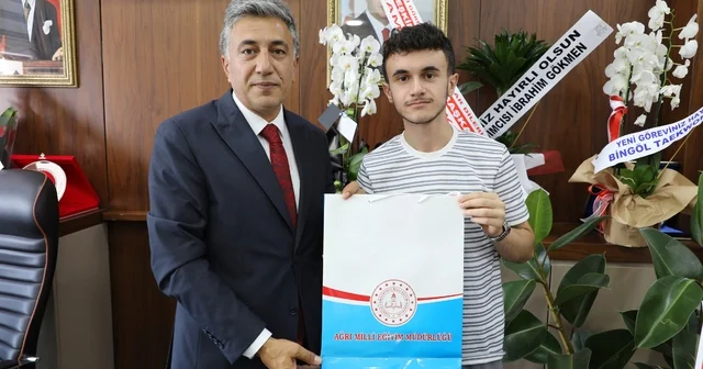 Ağrılı öğrenci Kur an ı Kerim i Güzel Okuma Yarışması nda Türkiye ikincisi oldu Ağrı Haberleri Habertürk Yerel Haberler