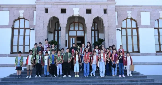 Konya haberleri Genç KOMEK Yaz Okulu öğrencileri şehri karış karış gezdi 07 Ağustos 2026