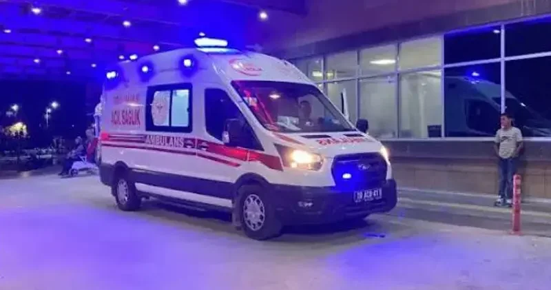 Çorum da elini yem kırma makinesine kaptıran çiftçi, ağır yaralandı