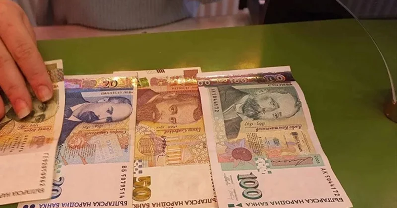 Bulgaristan enflasyonu böyle yendi; artık sadece euro kullanacak Son Haberler