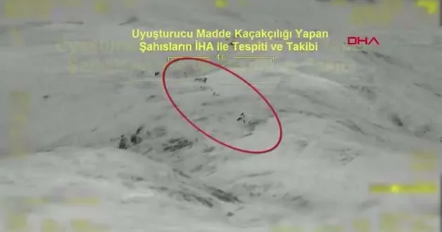 Havadan JİHA takip etti, karadan jandarma bastı: 253 kilo esrar yakalandı!