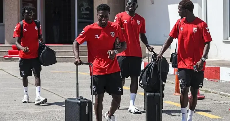 Samsunspor, Kasımpaşa ile oynayacağı iki hazırlık maçı için İstanbul a gitti