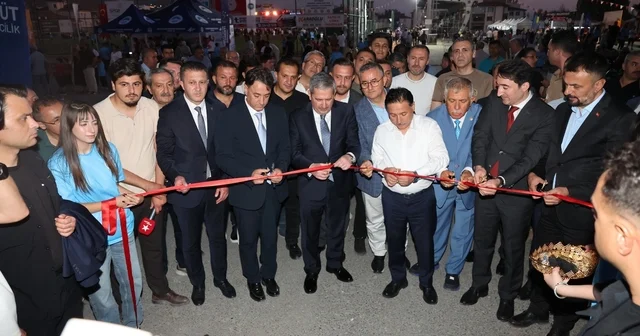 Büyükşehir Belediyesi Spor A.Ş., Âşık Seyrani Festivali nde miniklerin neşesine ortak oldu Kayseri Haberleri Habertürk Yerel Haberler