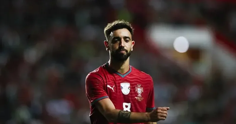 Bruno Fernandes’ten Altay Bayındır’a veda mesajı