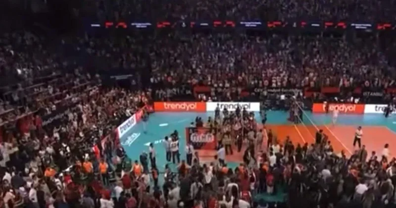 TRT spikerinden tüyleri diken diken eden Atatürk sözleri