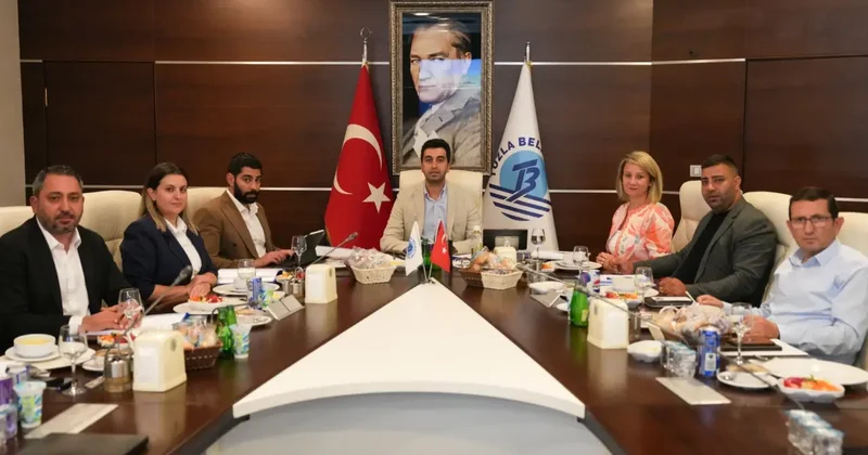 AK Parti ye geçen Eren Ali Bingöl: Sokakta gezeceğim, o gönülleri yeniden fethedeceğim