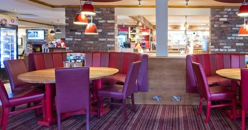 45 yıldır hizmet veriyordu! Ünlü restoran zincirinden toplu kapanma kararı