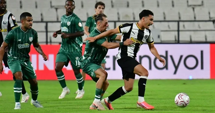 Bursaspor, Manisa FK yı 2 golle devirdi!