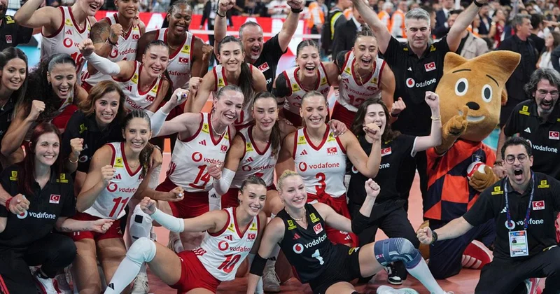 Avrupa basını Filenin Sultanları nı konuşuyor! İtalya zaferini böyle gördüler
