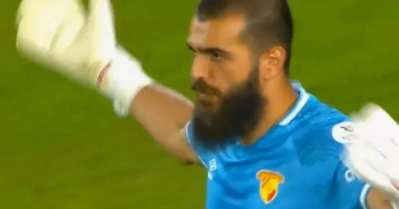 Süper Lig de taraftarla atışan kaleci oyundan alındı: Skoru görenler gözlerine inanamadı Sözcü Gazetesi