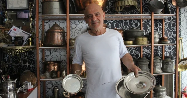 Yılların eskittiği bakırlar 45 yıllık ustanın ellerinde parlıyor Kalaycı Mustafa Yüksel: Kalaycılık mesleği hiçbir zaman bitmez Samsun Haberleri Habertürk Yerel Haberler