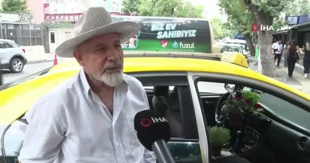 Ankara da çiçek taksi : Taksinin içini bahçeye çevirdi