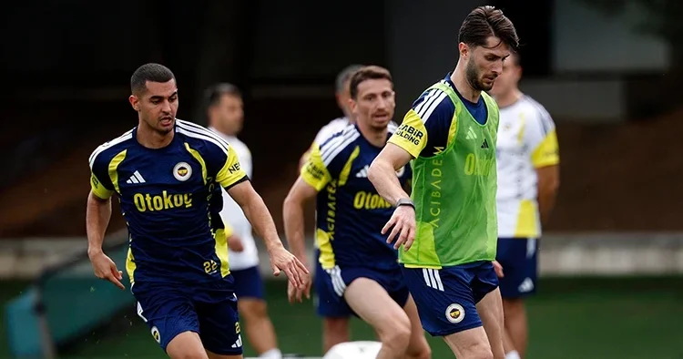 Fenerbahçe Roma maçının hazırlıklarına devam etti