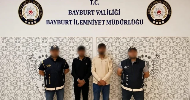 Bayburt ta 2 düzensiz göçmen sahte yol izin belgesiyle yakalandı Bayburt Haberleri Habertürk Yerel Haberler