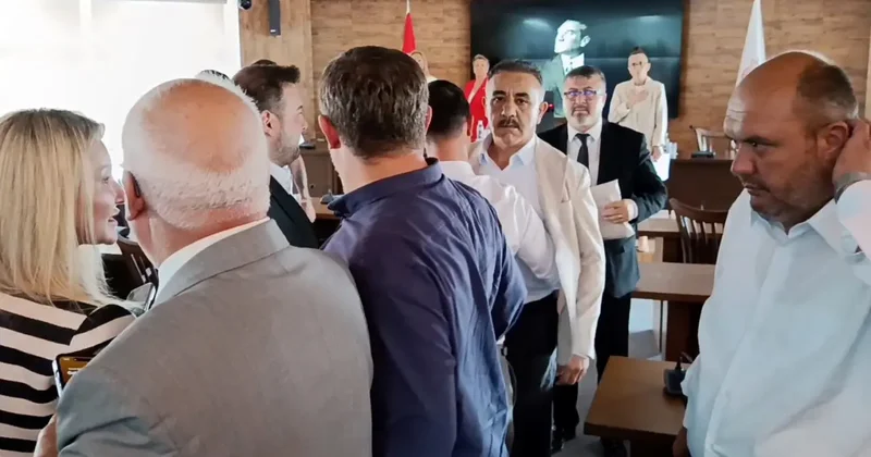 Edirne Belediyesi Meclisi toplantısında gerginlik