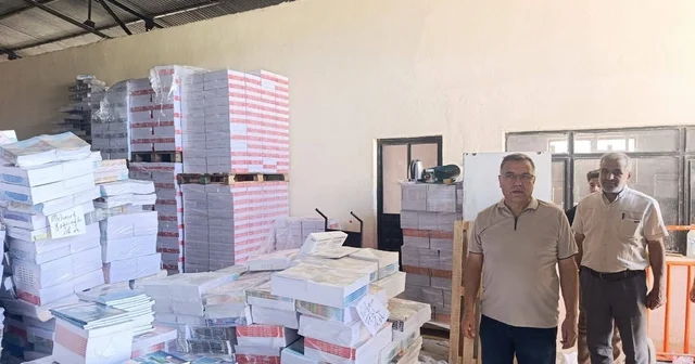 Ders kitaplarının eksiksiz ve düzenli dağıtımı için çalışmalar sürüyor Afyonkarahisar Haberleri Habertürk Yerel Haberler