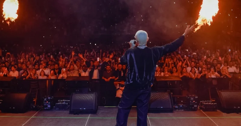 7 bin 500 kişi akın etti: Türkiye de konser veren Amr Diab tan “Son olmayacak” açıklaması Sözcü Gazetesi