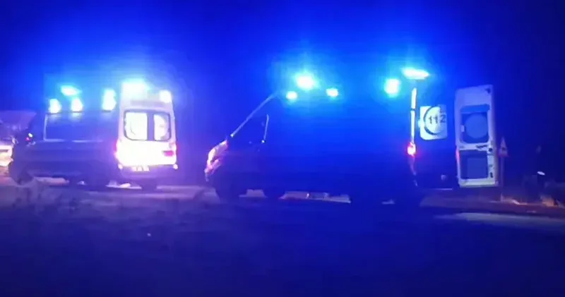 Kayseri’de iş makinesi ile 2 işçi servisi çarpıştı: 1 ölü, 15 yaralı
