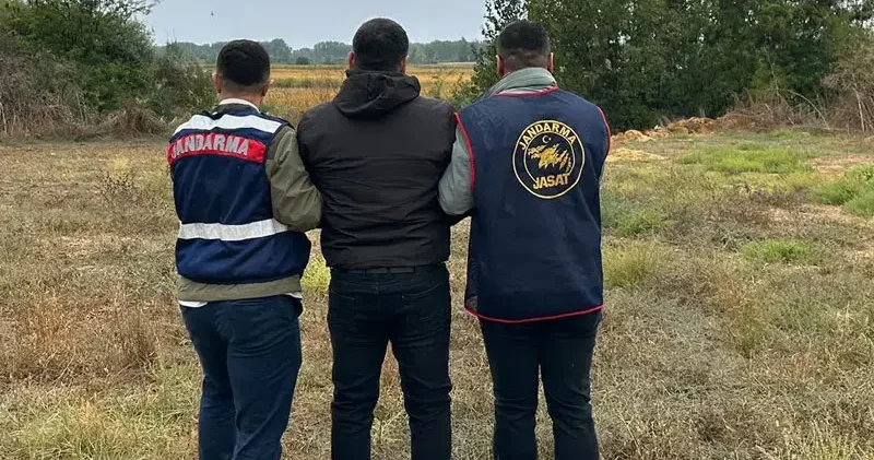 8 yıl kesinleşmiş hapisle aranan hükümlü Yunanistan a kaçmak isterken yakalandı