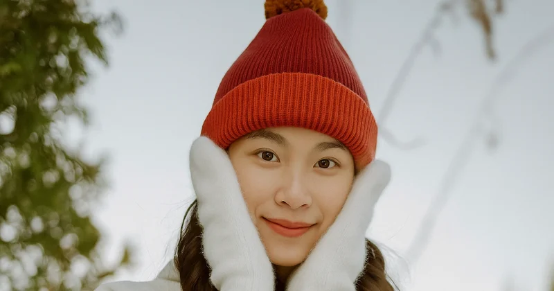 Güney Koreli kadınlar dolgun saçlar için basit şapka hilesi deniyor Sözcü Gazetesi