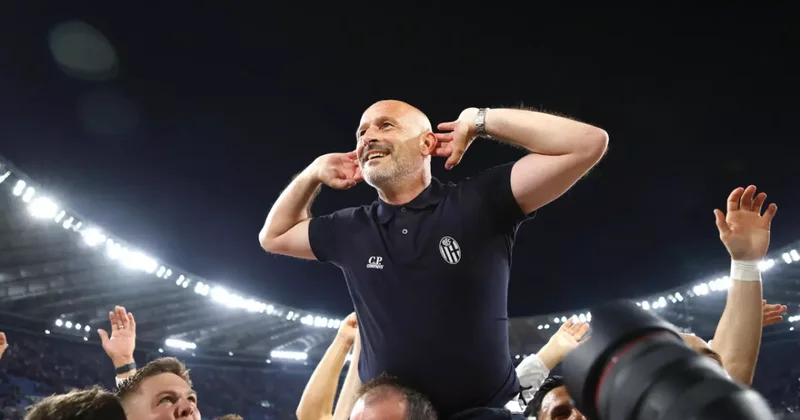 Böyle hoca görülmedi! 200 maçta 198 farklı 11 denedi