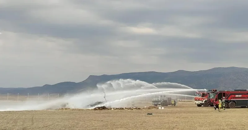 Çardak Havaalanında tatbikat! Uçak kaza kırım senaryosu canlandırıldı