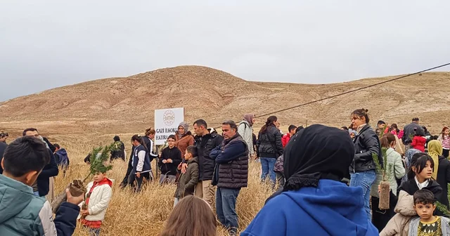 Zara da ilkokul öğrencileri hatıra ormanı oluşturdu Sivas Haberleri
