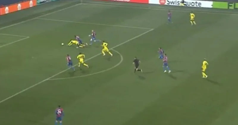 Viktoria Plzen Fenerbahçe maçına damga vuran pozisyon Sözcü Gazetesi