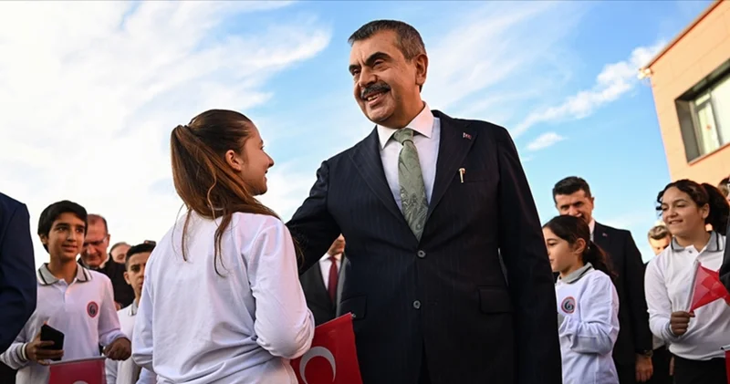 Bakan Tekin den ara tatil mesajı: Verimli geçen bir tatil sizleri güçlendirecektir