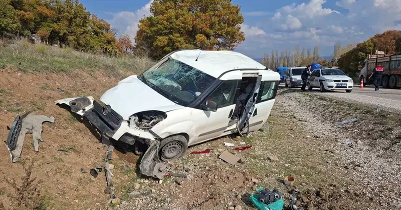 Hisarcık’ta takla atan aracın sürücüsü yaralandı